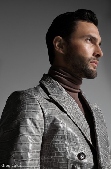 noah Mills 9