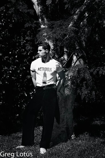 Port Magazine 3