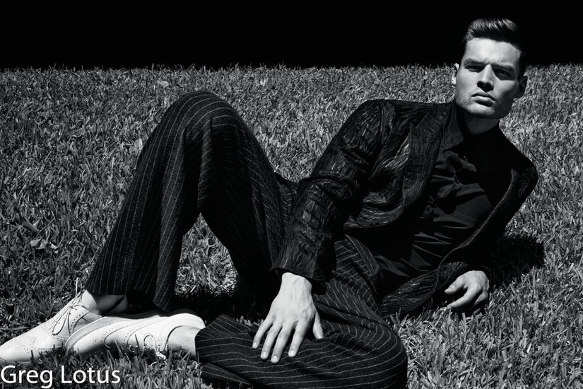 Port Magazine 10